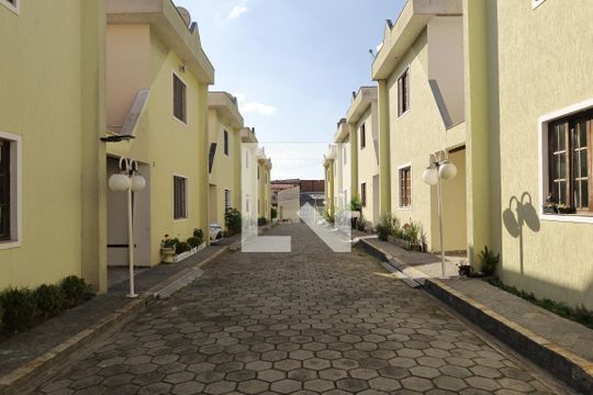 Área comum de casa de condomínio à venda com 2 quartos, 80m² em Limoeiro, São Paulo