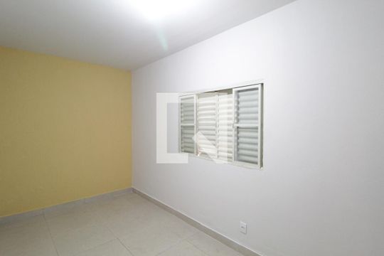 Quarto 1 de casa para alugar com 3 quartos, 130m² em Tibery, Uberlândia