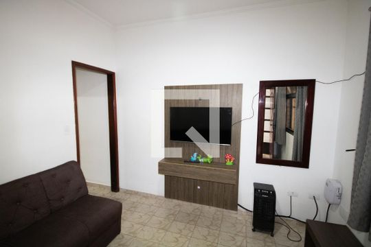 Sala de casa para alugar com 2 quartos, 69m² em Vila Caiçara, Praia Grande
