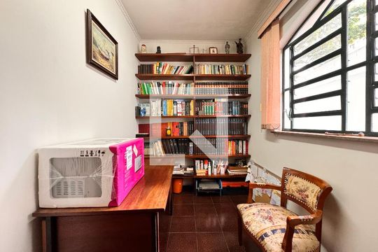 Escritório de casa à venda com 3 quartos, 450m² em Parque Bandeirante, Santo André