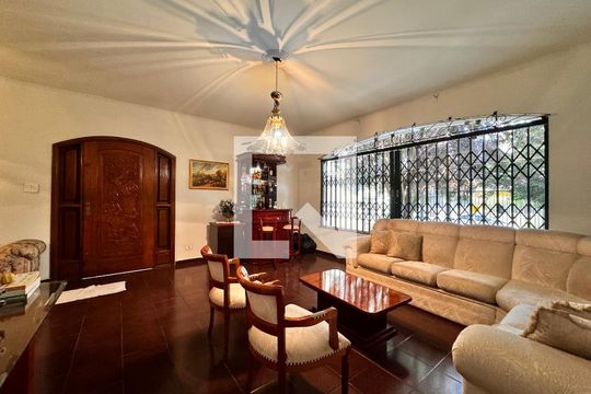 Sala de casa à venda com 3 quartos, 450m² em Parque Bandeirante, Santo André