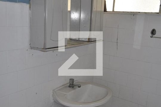 Banheiro de apartamento à venda com 1 quarto, 49m² em Cachambi, Rio de Janeiro