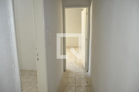 Corredor  de apartamento à venda com 2 quartos, 49m² em Cachambi, Rio de Janeiro