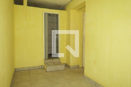 Quarto 1 de casa para alugar com 2 quartos, 75m² em Vila Bonilha, São Paulo
