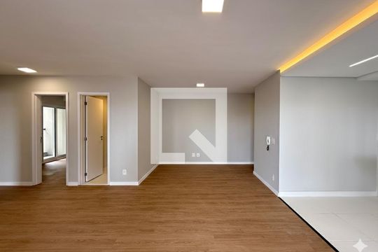 Sala de apartamento para alugar com 3 quartos, 109m² em Santo Amaro, São Paulo