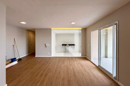 Sala de apartamento para alugar com 3 quartos, 109m² em Santo Amaro, São Paulo