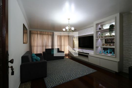 Casa à venda com 4 quartos, 452m² em Vila Alzira, Santo André