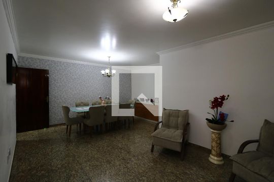 Sala de Jantar de casa à venda com 4 quartos, 452m² em Vila Alzira, Santo André