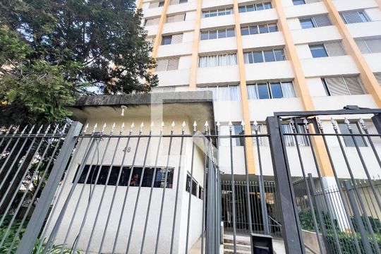 Fachada de apartamento para alugar com 2 quartos, 72m² em Vila Nova Conceição, São Paulo