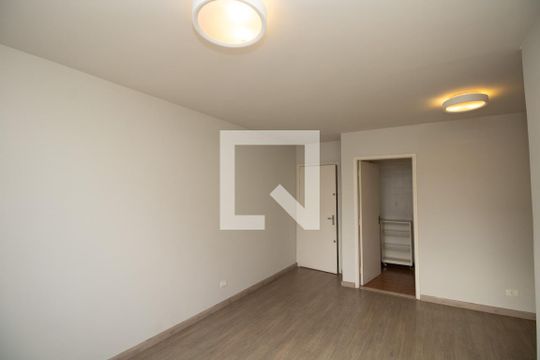 Sala de apartamento para alugar com 2 quartos, 72m² em Vila Nova Conceição, São Paulo