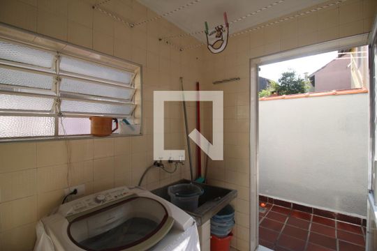 Área de Serviço de casa à venda com 3 quartos, 150m² em Vila Santa Maria, São Paulo