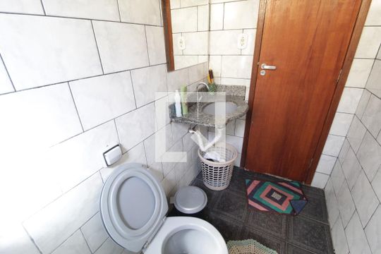 Banheiro de casa para alugar com 2 quartos, 150m² em Nova Uberlândia, Uberlândia