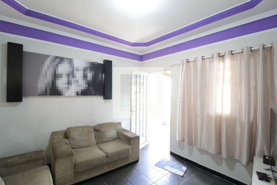 Casa para alugar com 2 quartos, 150m² em Nova Uberlândia, Uberlândia