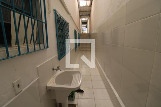 Área de Serviço de casa para alugar com 2 quartos, 50m² em Jardim Primavera (zona Norte), São Paulo