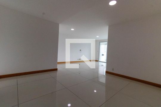 Sala de apartamento à venda com 4 quartos, 220m² em Icaraí, Niterói