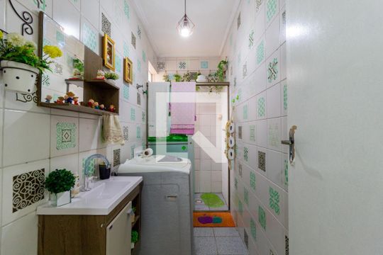 Banheiro de apartamento à venda com 2 quartos, 46m² em Centro, São Paulo