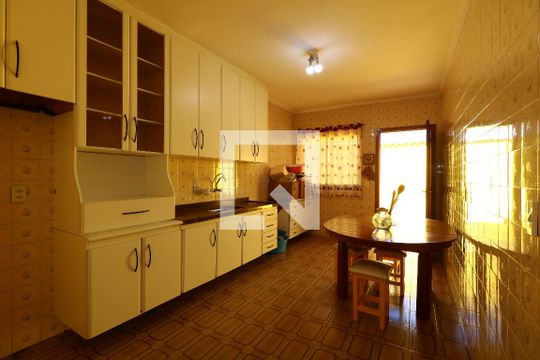Cozinha de casa à venda com 3 quartos, 300m² em Vila Alto de Santo Andre, Santo André