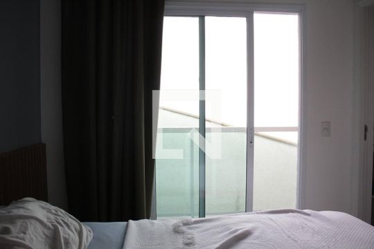 Suite 1 de casa de condomínio à venda com 2 quartos, 130m² em Vila Canero, São Paulo