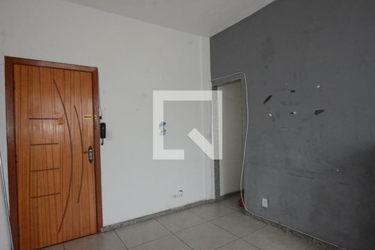 Sala de apartamento para alugar com 2 quartos, 45m² em Madureira, Rio de Janeiro