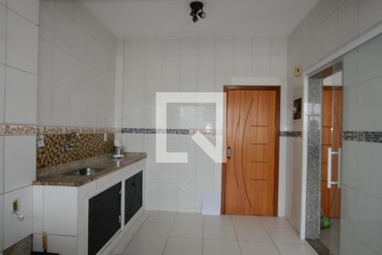 Cozinha de apartamento para alugar com 2 quartos, 45m² em Madureira, Rio de Janeiro