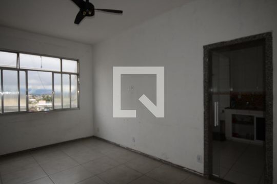 Quarto 1 de apartamento para alugar com 2 quartos, 45m² em Madureira, Rio de Janeiro