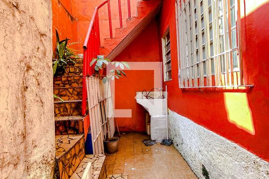 Área externa de casa para alugar com 1 quarto, 43m² em Ipiranga, São Paulo