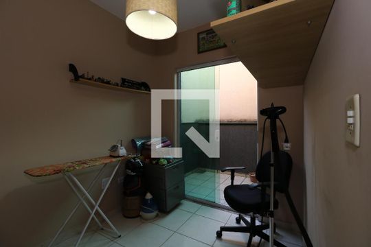 Escritório de casa à venda com 3 quartos, 142m² em Jardim Utinga, Santo André