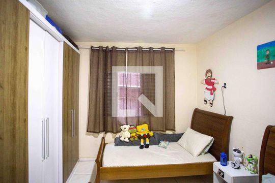 Quarto 1 de casa à venda com 2 quartos, 160m² em Vila Nogueira, Diadema