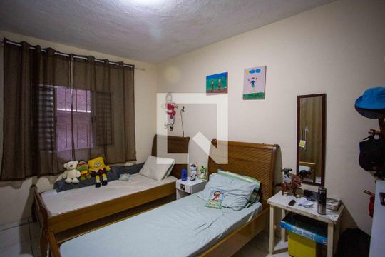 Quarto 1 de casa à venda com 2 quartos, 160m² em Vila Nogueira, Diadema
