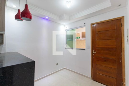 Apartamento para alugar com 2 quartos, 38m² em Vila Santa Teresa, São Paulo