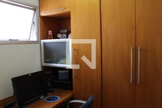 Quarto 1 de apartamento à venda com 3 quartos, 60m² em Vila Alpina, São Paulo