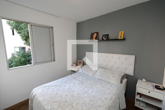 Quarto 1 de apartamento para alugar com 2 quartos, 60m² em Jardim Ubirajara (zona Sul), São Paulo