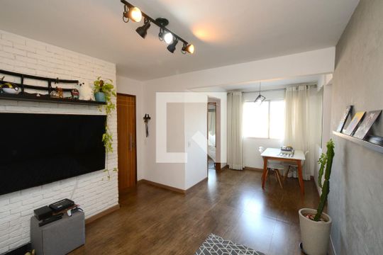 Apartamento para alugar com 2 quartos, 60m² em Jardim Ubirajara (zona Sul), São Paulo