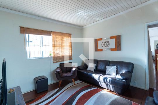 Sala 1 de casa à venda com 4 quartos, 264m² em Vila São Geraldo, São Paulo