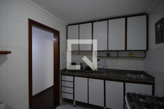 Cozinha de apartamento para alugar com 3 quartos, 92m² em Vila Mariana, São Paulo