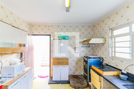 Cozinha de casa à venda com 3 quartos, 163m² em Jardim Cordeiro, São Paulo