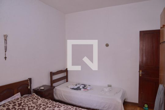 Quarto de casa à venda com 7 quartos, 455m² em Vila Leopoldina, Santo André