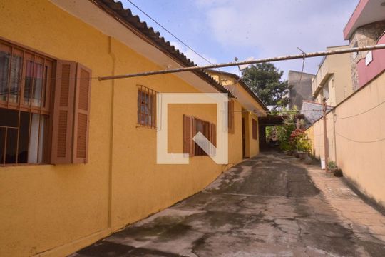 Área comum de casa à venda com 7 quartos, 455m² em Vila Leopoldina, Santo André