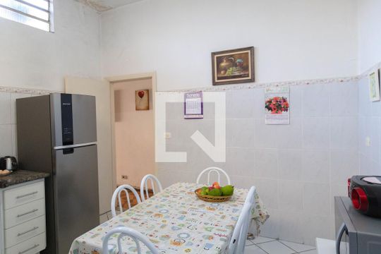 Cozinha de casa à venda com 3 quartos, 160m² em Jardim Vila Galvão, Guarulhos