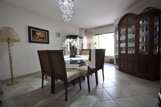 Sala de Jantar de casa à venda com 3 quartos, 320m² em Barro Branco (zona Norte), São Paulo
