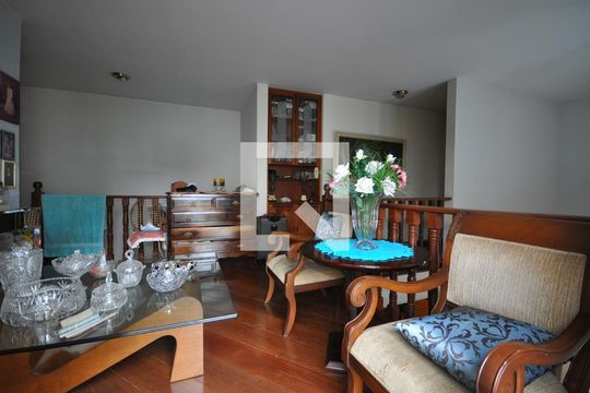 Espaço Convivência de casa à venda com 3 quartos, 320m² em Barro Branco (zona Norte), São Paulo