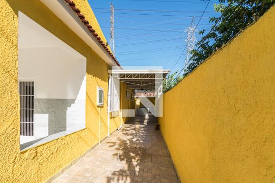Garagem de casa à venda com 4 quartos, 190m² em Jardim América, Rio de Janeiro