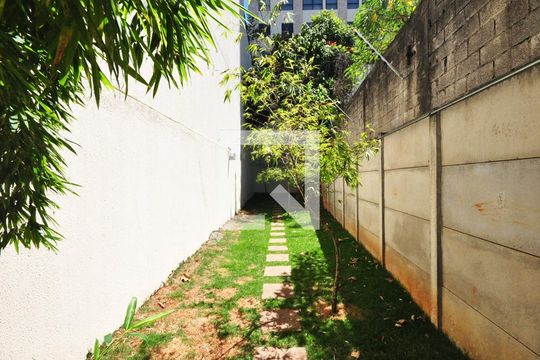 Espaço Pet de apartamento à venda com 2 quartos, 70m² em Panamby, São Paulo