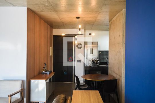 Hall de Entrada de apartamento à venda com 2 quartos, 70m² em Panamby, São Paulo