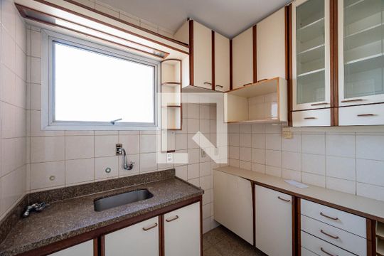 Cozinha de apartamento à venda com 2 quartos, 70m² em Vila Santa Catarina, São Paulo