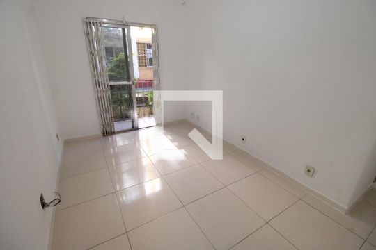 Apartamento para alugar com 2 quartos, 40m² em Piedade, Rio de Janeiro
