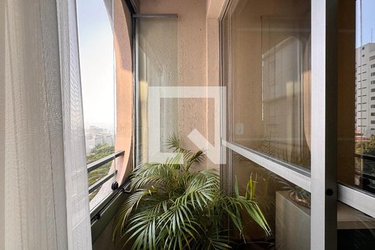 Sacada de apartamento para alugar com 3 quartos, 108m² em Campestre, Santo André