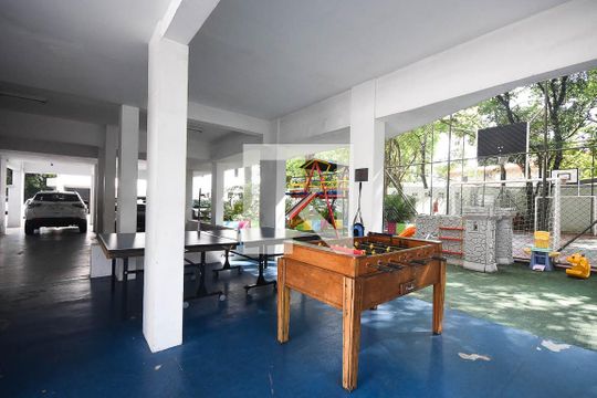 Área comum de apartamento para alugar com 3 quartos, 80m² em Vila Progredior, São Paulo