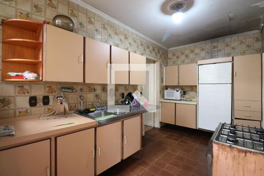 Cozinha de casa para alugar com 4 quartos, 800m² em Lapa, São Paulo