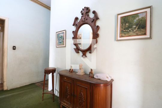 Hall social de casa para alugar com 4 quartos, 800m² em Lapa, São Paulo
